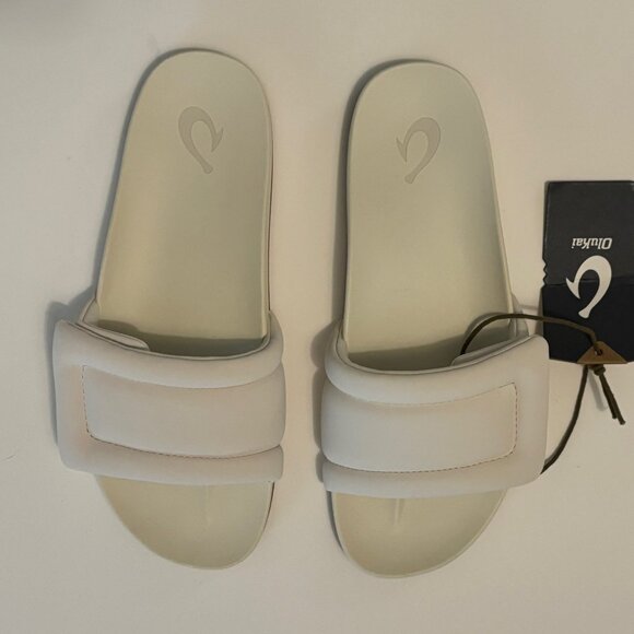 OluKai Shoes - NEW - Olukai Sunbeam Slide Beach Sandals- Off White - Size 8